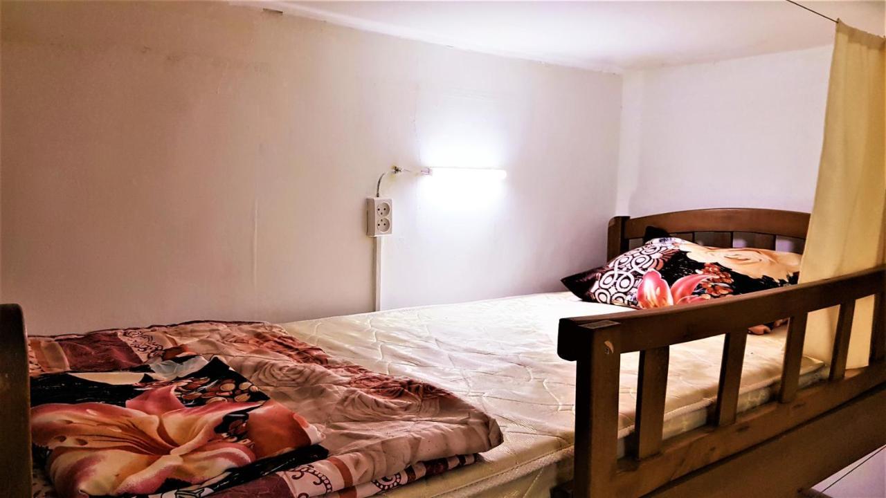 Backpackers Hostel Τυφλίδα Εξωτερικό φωτογραφία